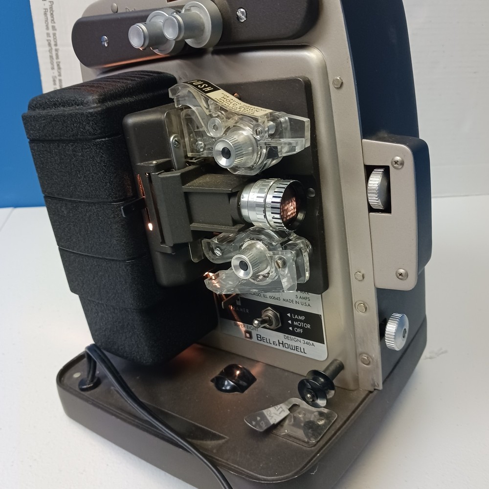 Vintage Bell & Howell Super 8mm Autoload Projector Model 346A
