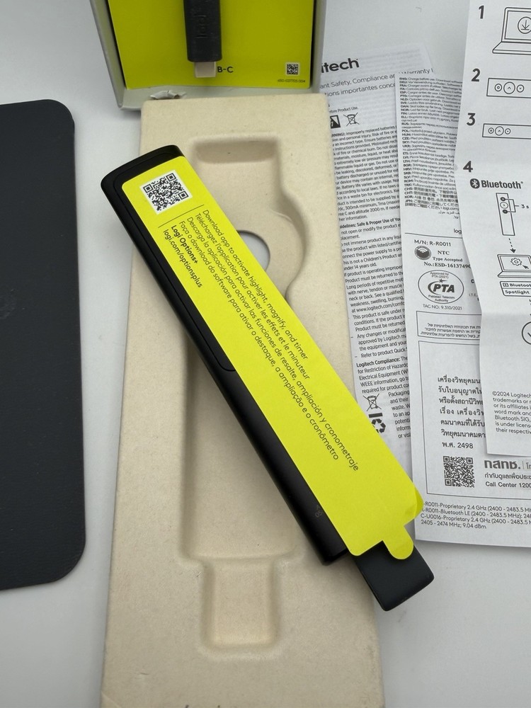 Logitech Spotlight Presentation Remote - Universal Wireless Presentation Clicker