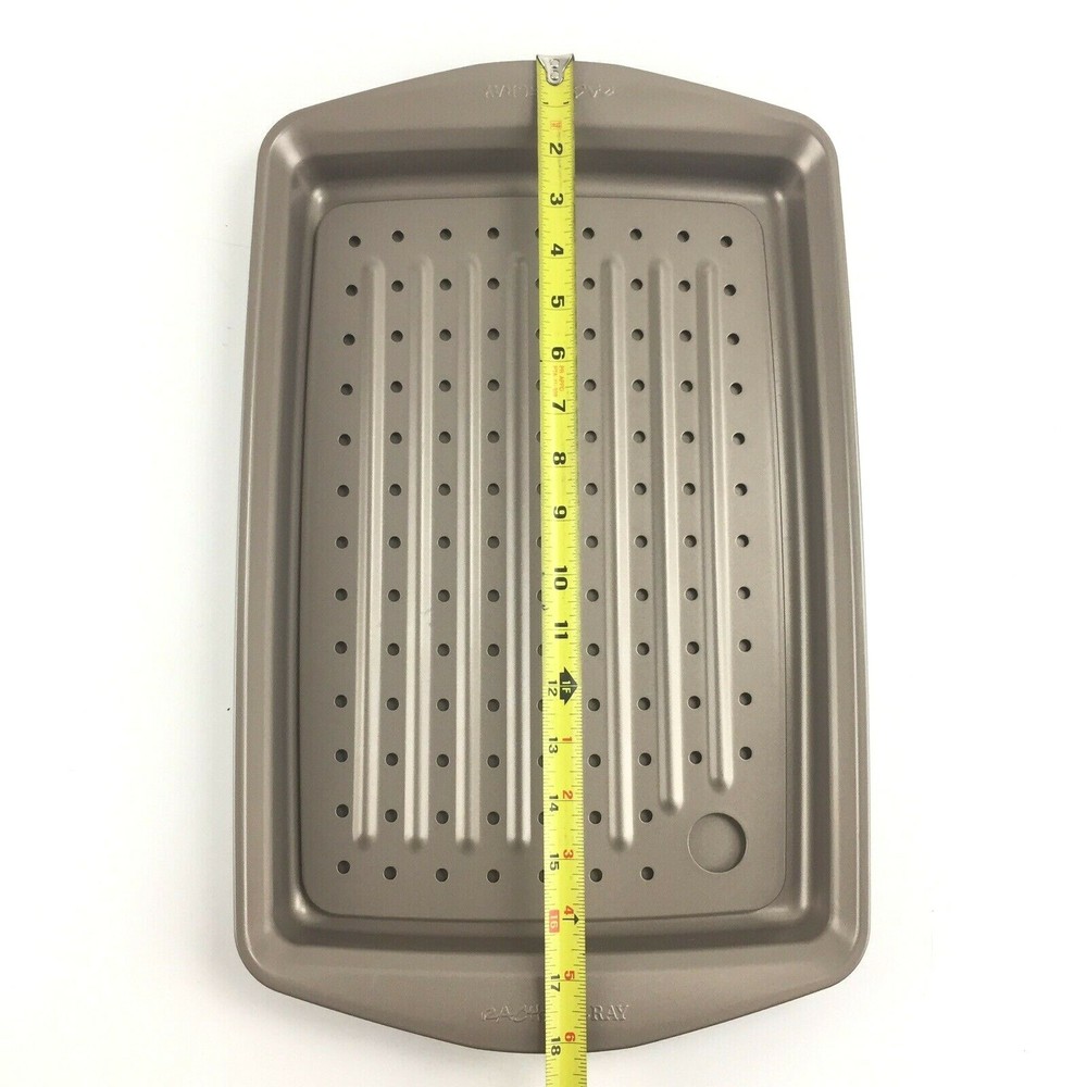 Rachael Ray Cucina Nonstick Baking Sheet, Crisper Set