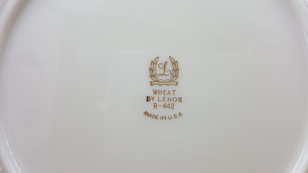Lenox WHEAT 5 Piece Place Setting (s)