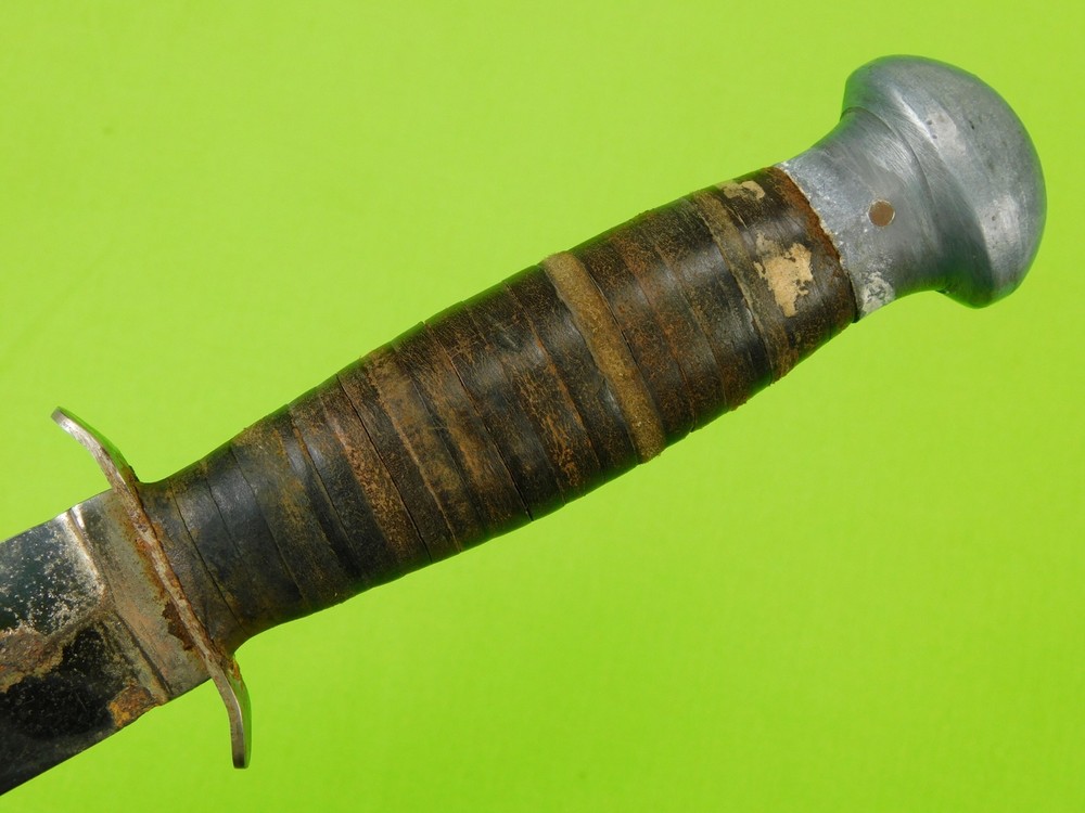 US WW2 Stiletto Fighting Knife w/ Sheath