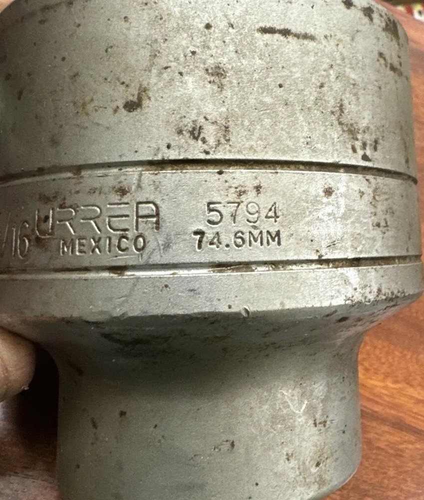 URREA 5794 SOCKET 1” Drive 12 Point 2-15/16”