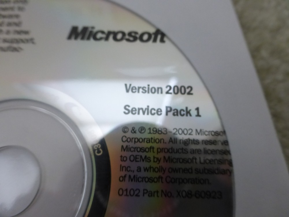 MICROSOFT OFFICE XP VERSION 2000 SERVICE PACK 1 SEALED NEW