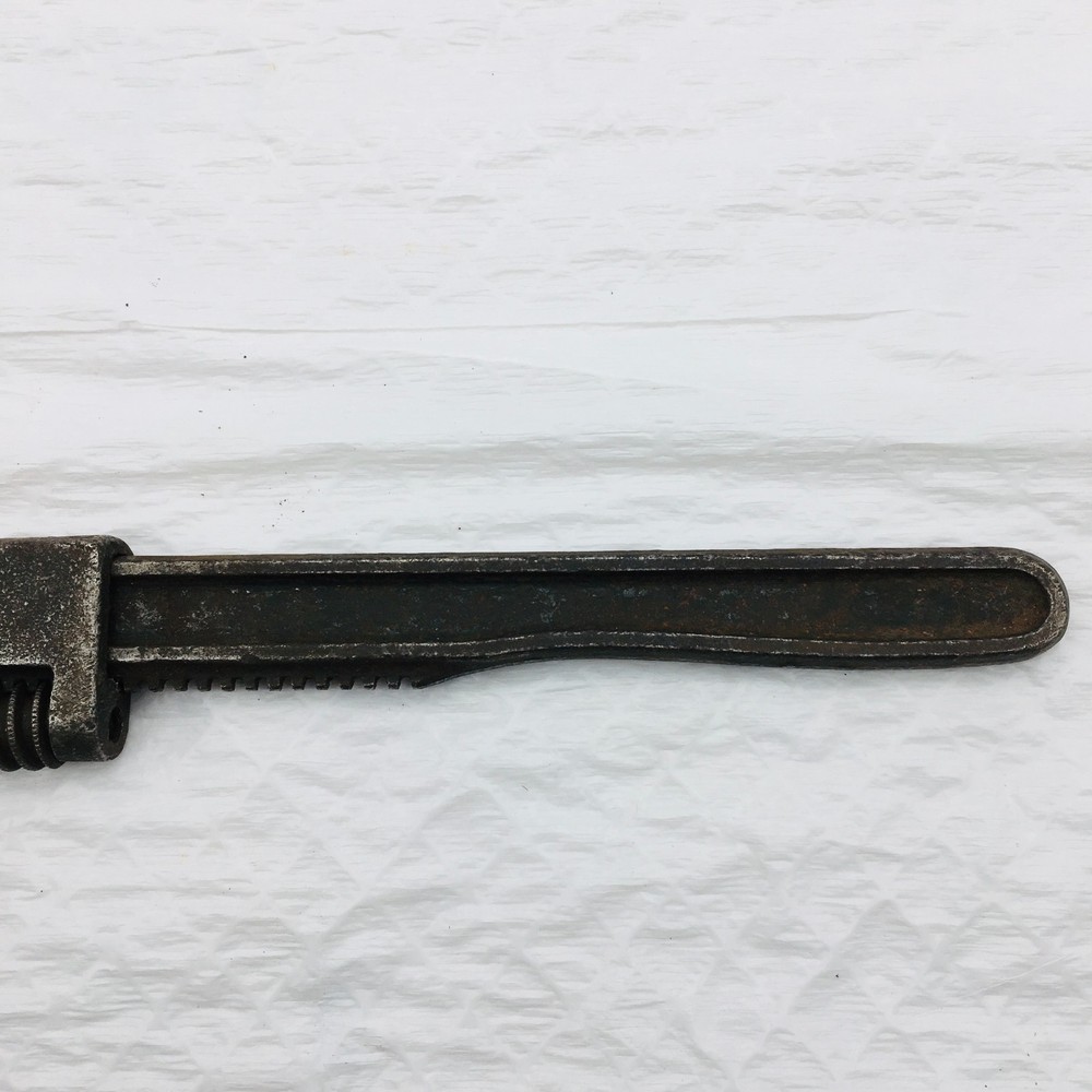 10 IN Auto Pipe Wrench Vintage
