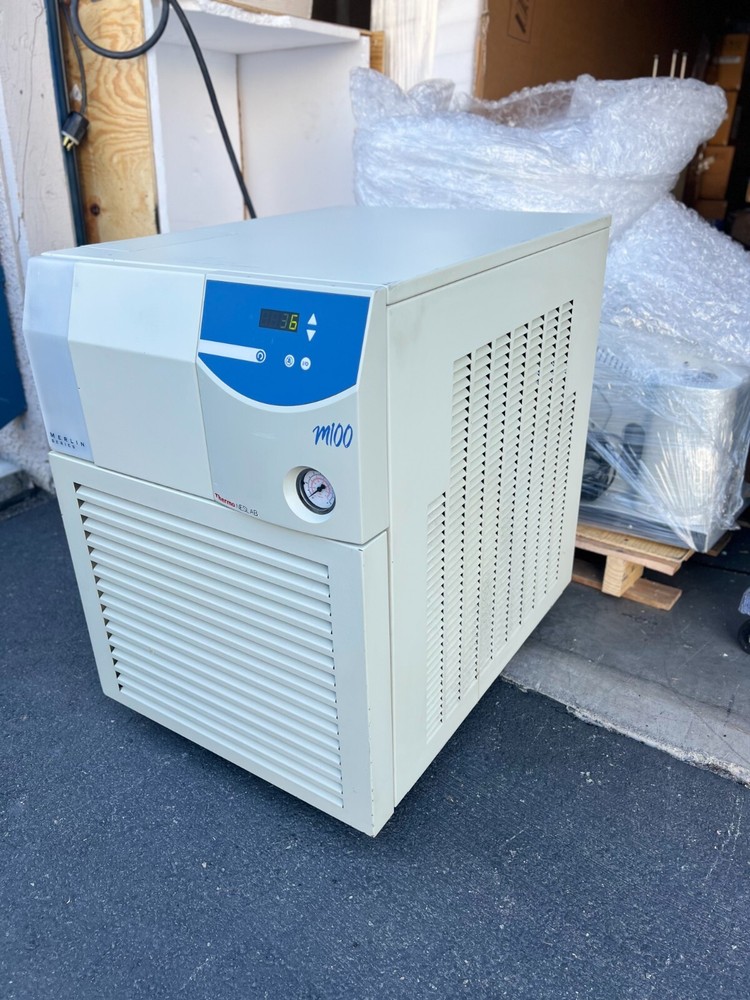 Thermo Neslab MERLIN SERIES M100