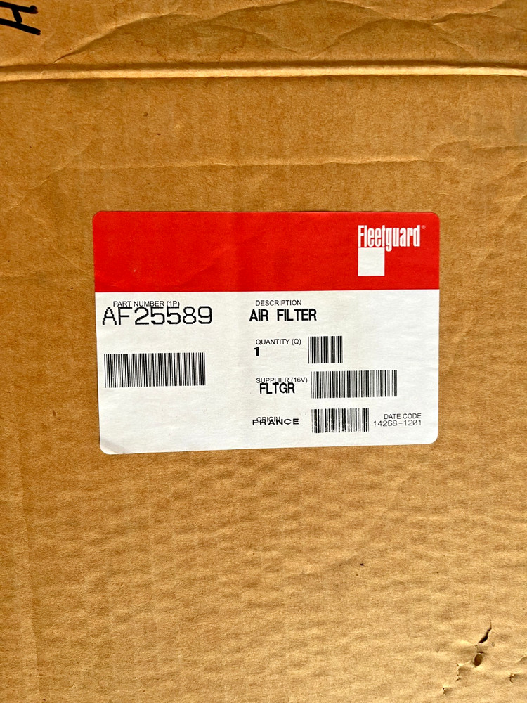 AF25589 Fleetguard OEM Cummins AIR FILTER