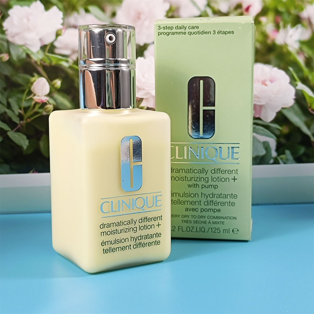 Clinique® Dramatically Different Lotion + With Pump, 4.2 oz / 125 ml Bottle
