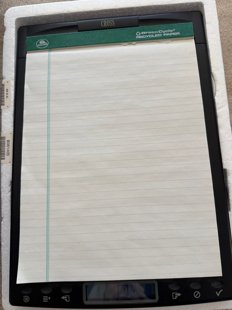 CrossPad Portable Digital Notepad CP41001-01XPAD Powers On