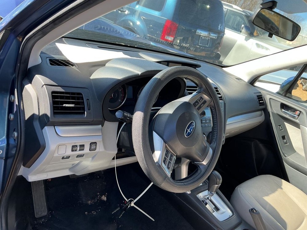 FORESTER 2015 Glove Box 4966534