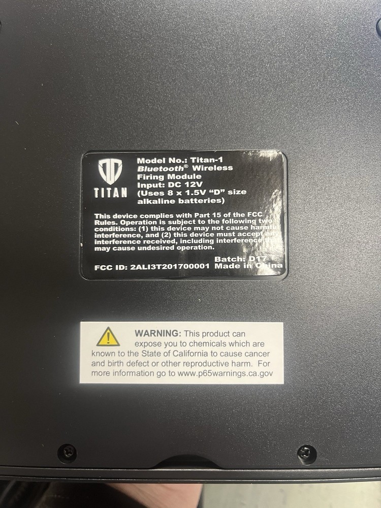 Firefly Mobile-Powered Firework Launching System 15-Clips Titan-1