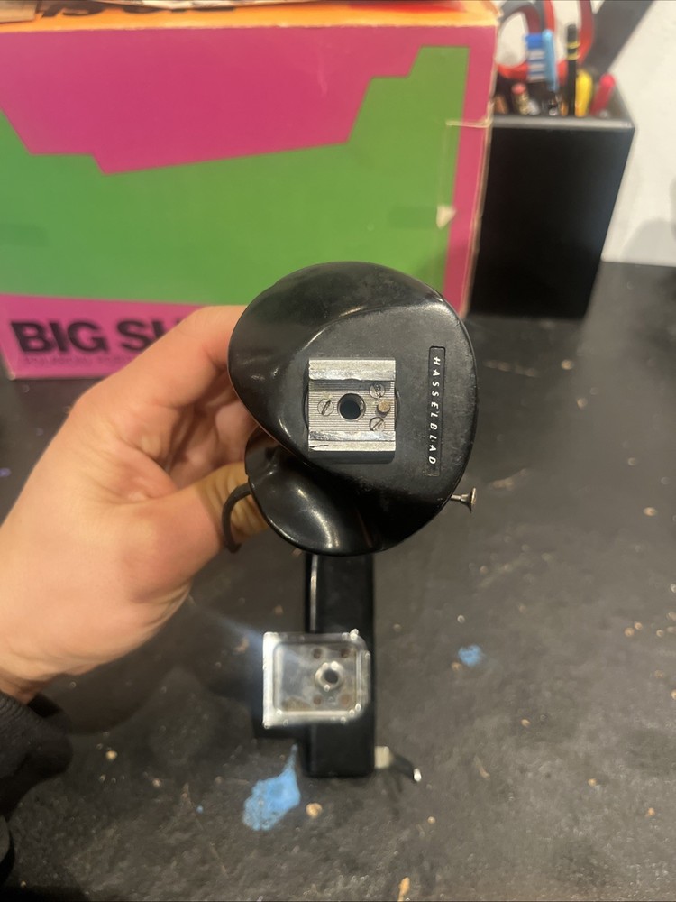 Hasselblad Flash Bracket Left Hand Grip #G818