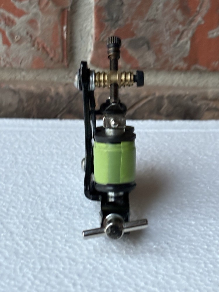 Black tattoo machine Coil