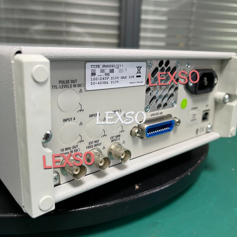 Fluke PM6690 Frequency Counter/Timer/Analyzer 100ps-300MHz Unit #L