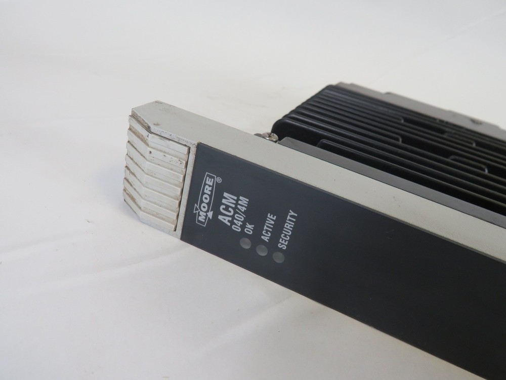 Moore 16139-76/09 Advanced Control Module 24VDC 0.5A USED