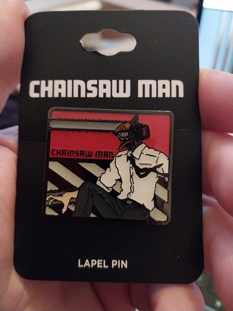 Chainsaw Man Enamel Pin