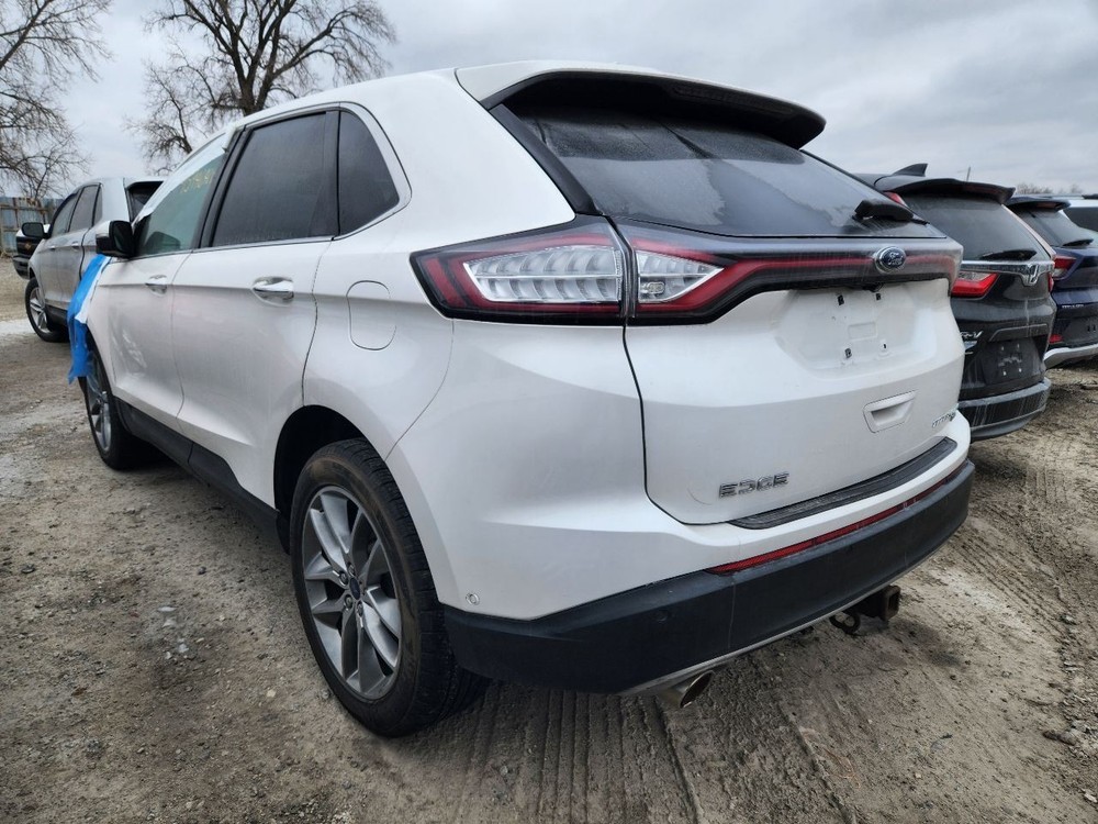 2015-2018 Ford Edge Front Center Dash Mounted 8.0" Display Touch Screen