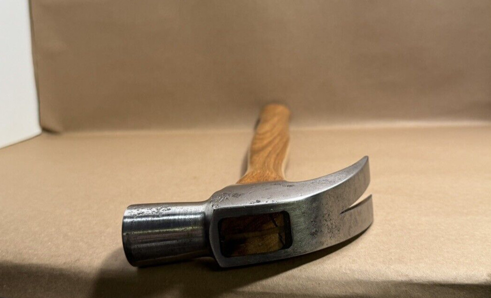 Antique Stanley Curved Claw Hammer 28 oz #0 Hickory Handle