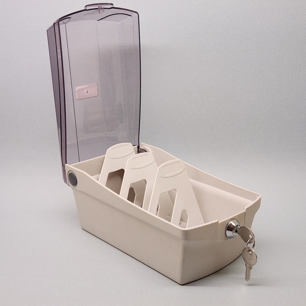 Staples 3.5" Floppy Disc Case With Lock & Keys