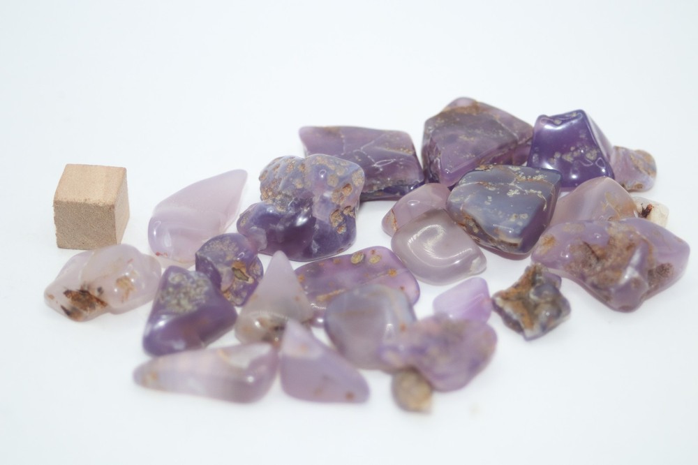 Holley Blue Agate. Tumble polished. 57.3 grams. Lot.