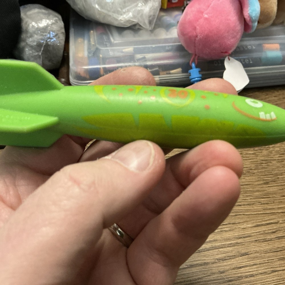 Swimways 5” Toypedo Gliding Underwater Pool Toy