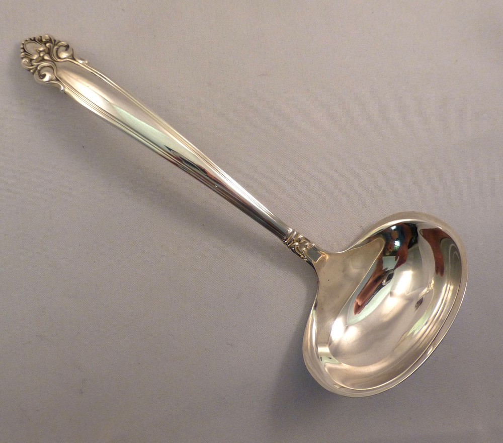 Canterbury Bell-Lunt Gravy Ladle