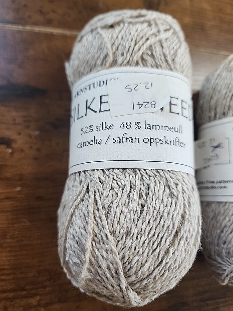 Garmstudio Silke Tweed Yarn Shade 01 (2)