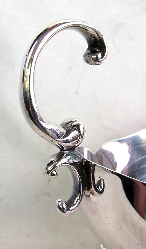STERLING SILVER GRAVY BOAT *CLAW FEET & SCROLL HANDLE c.1900