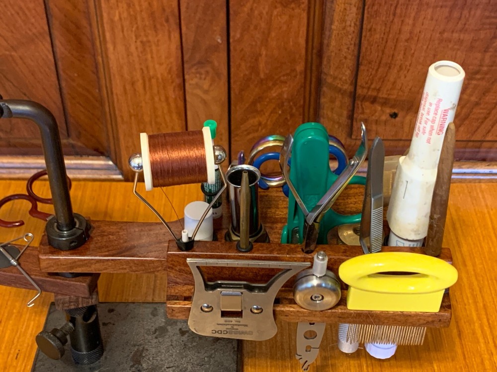 WADE'S FLY-TYING THREAD BOBBIN ORGANIZER TOOL CADDY & QUICK DRAW KIT COMBO