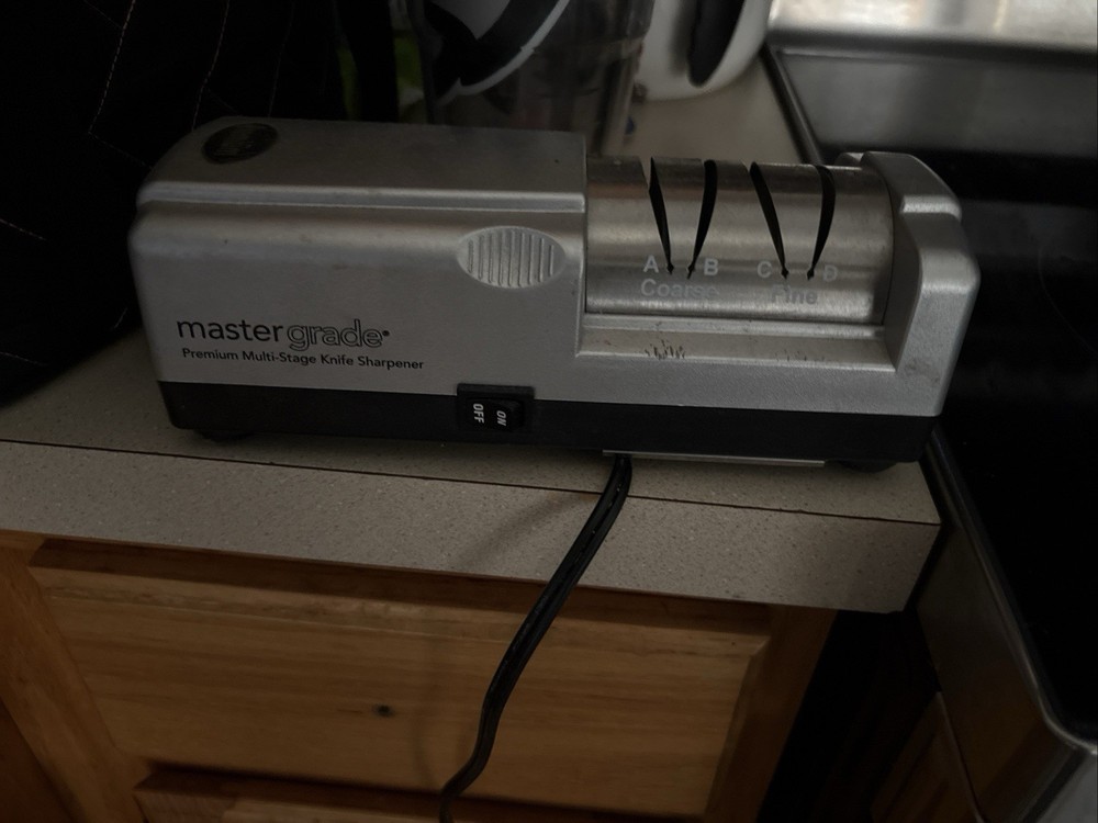 Master Grade MG-600 Electric Multi-Stage Knife Sharpener Silver Black