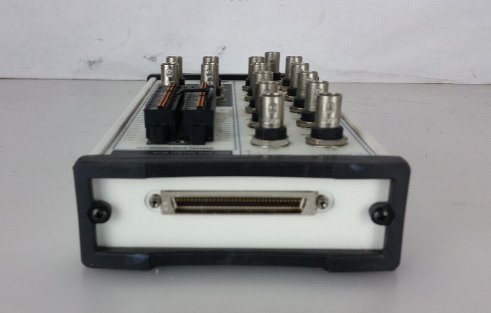 National Instruments BNC-2110 Connector Block