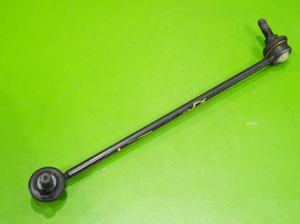 00-06 Audi TT OEM driver left front sway stabilizer bar end link mount joint
