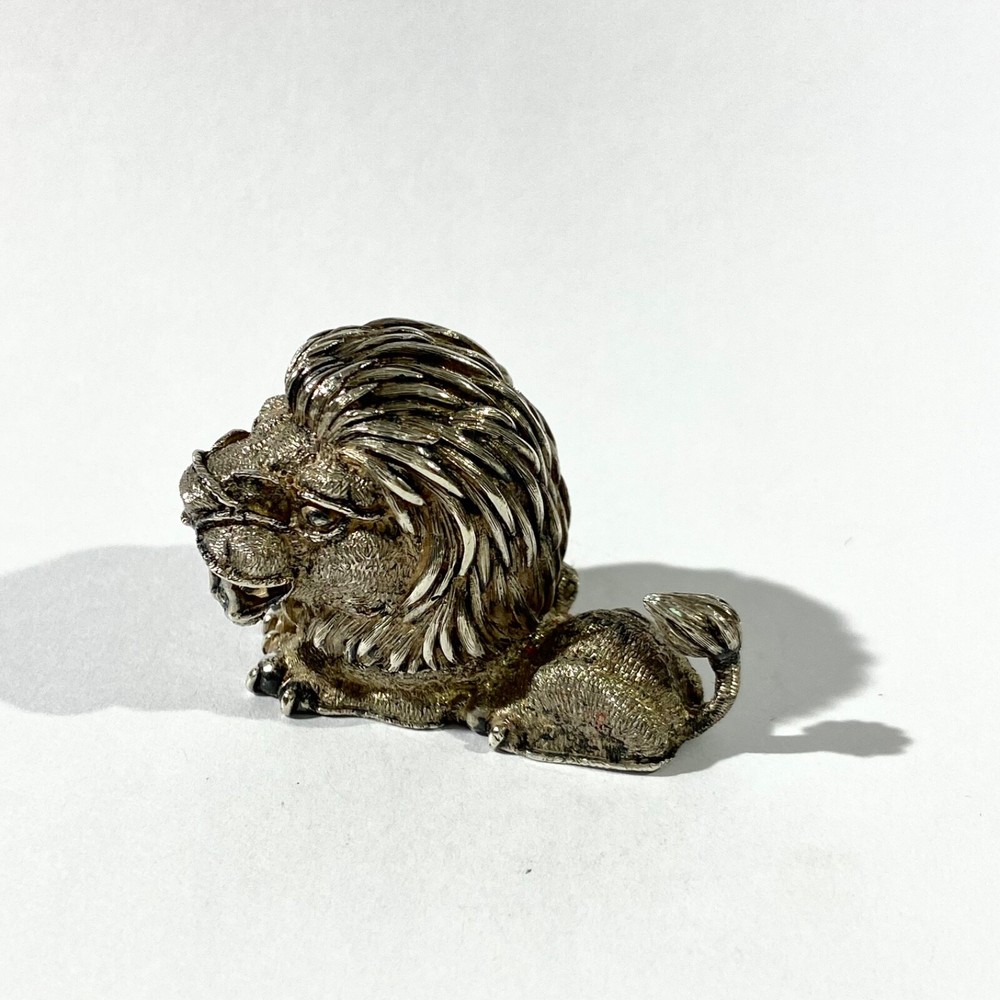 Vintage Solid Silver Pill Box Leon shape , trinket Box