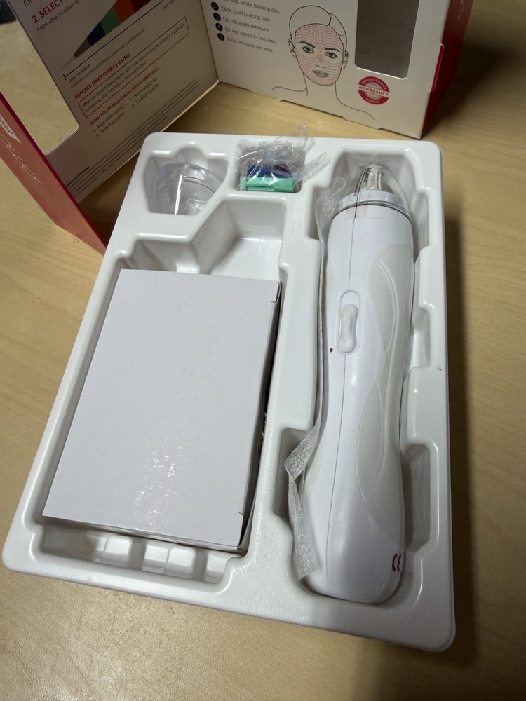 PMD PRO ELECTRIC WHITE Personal Microderm Abrasion Device Open Box