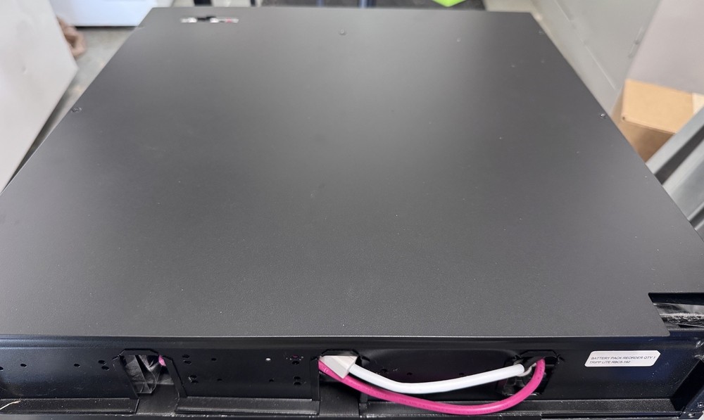 su6000rt4uhvpm Empty Battery Module - No Batteries Included