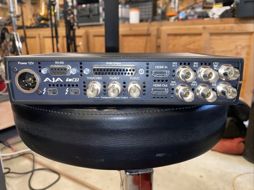 AJA IO-XT Professional Capture Playback Device with Thunderbolt