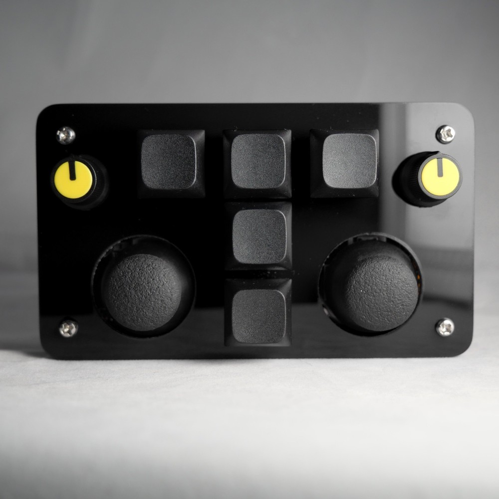 madMidi Acrylic Wireless Midi Controller