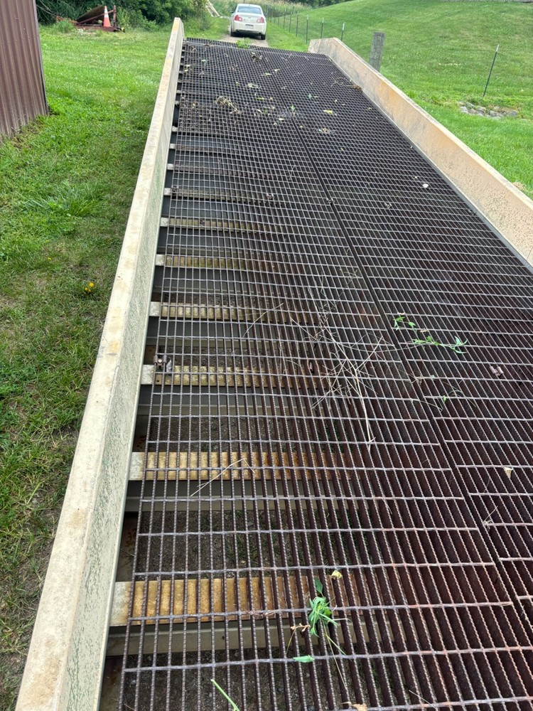 Magliner Mobile loading Dock/ ramp