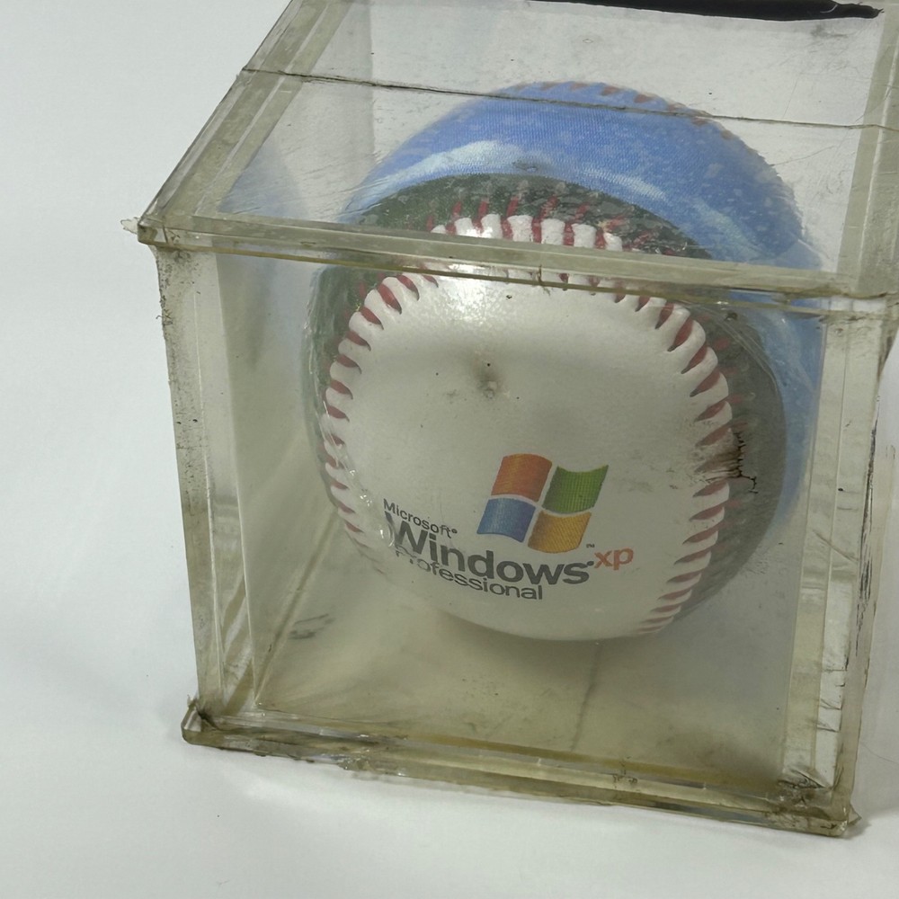 Microsoft Windows XP Professional Baseball SEALED baseball, in Display Case