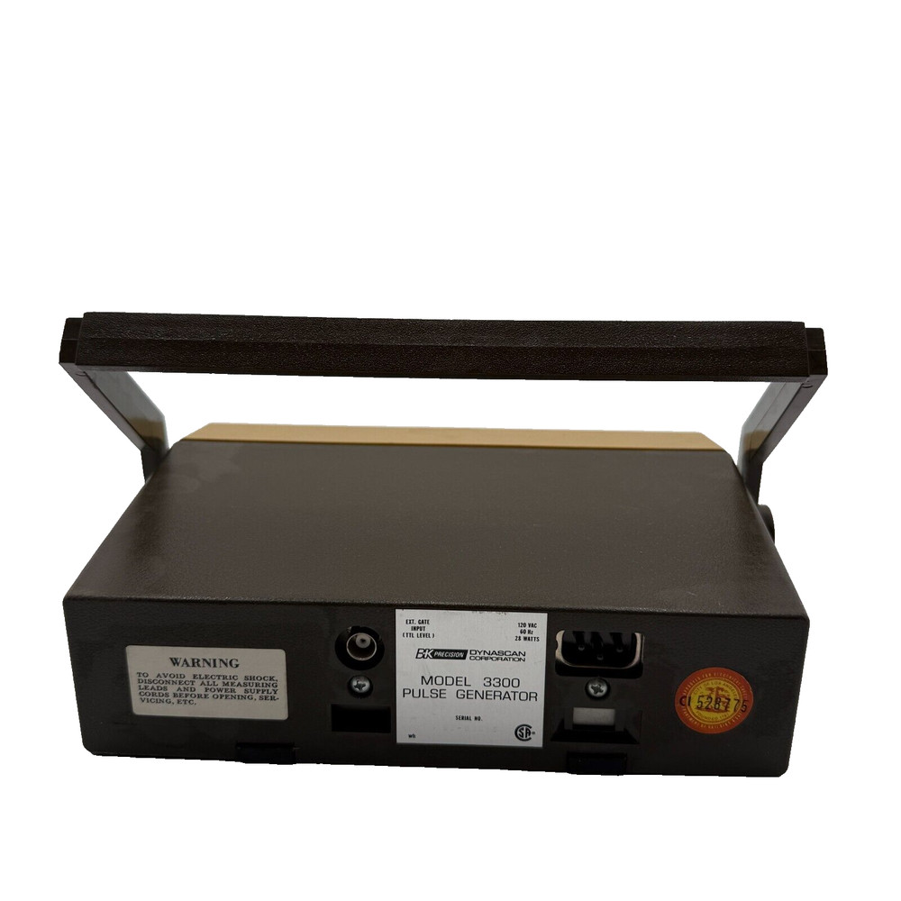 B&K PRECISION DYNASCAN CORP. PULSE GENERATOR MODEL 3300