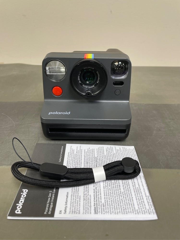 Polaroid Now 3rd Generation I-Type Instant Camera + Film Bundle - Now Black Ca 2