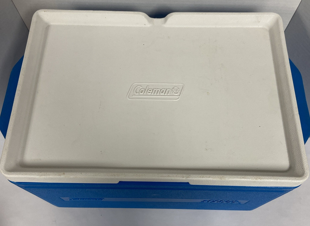 Coleman Party Stacker Cooler Blue 9223 Stackable Ice Chest Box 48 Can Size