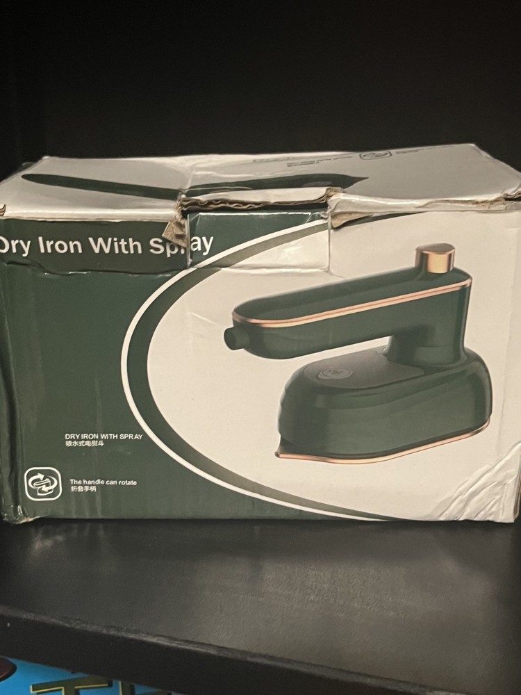 Dry Iron With Spray