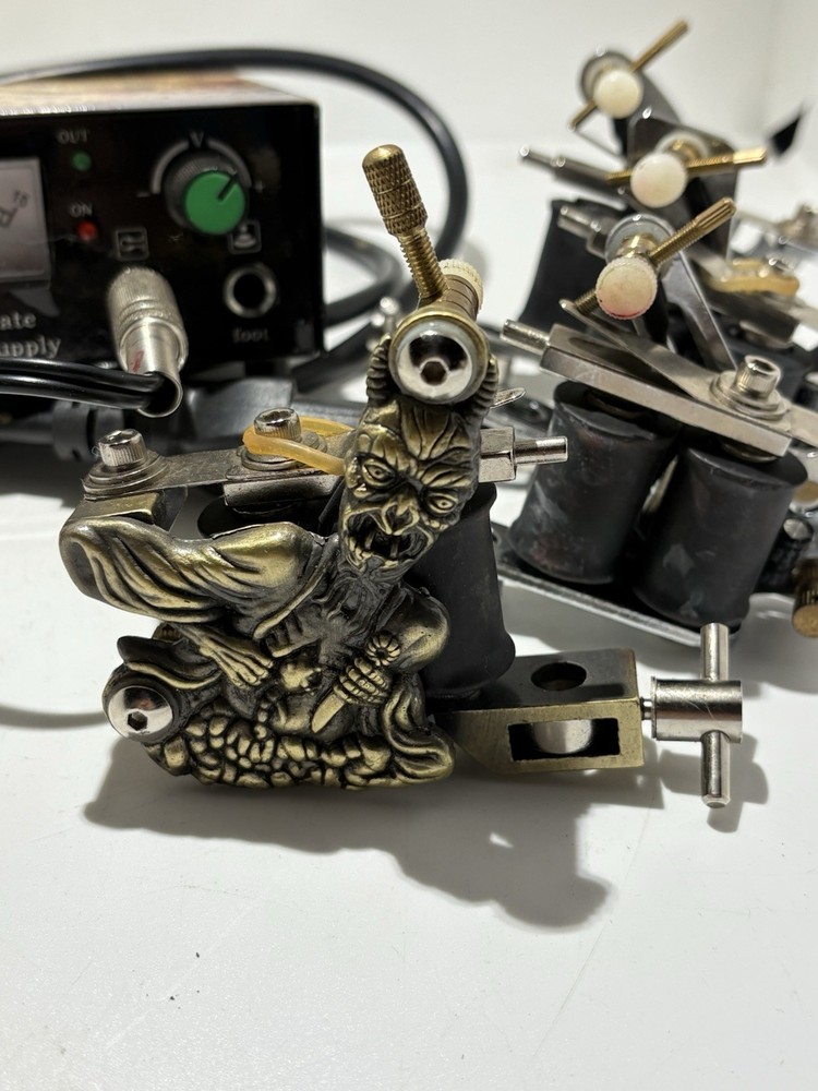 tattoo machine and guns
