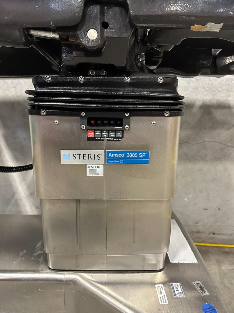 STERIS AMSCO 3085 SP Surgical Operating Table