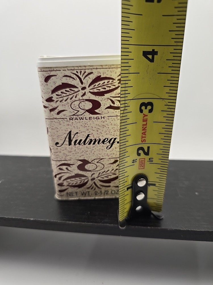Vintage Rawleigh's Nutmeg 2.5 oz spice tin,