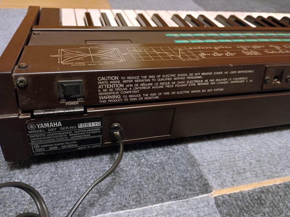 🎹 YAMAHA DX7 (Original) | Battery Socketed / Ryuichi Sakamoto ROM / Serviced