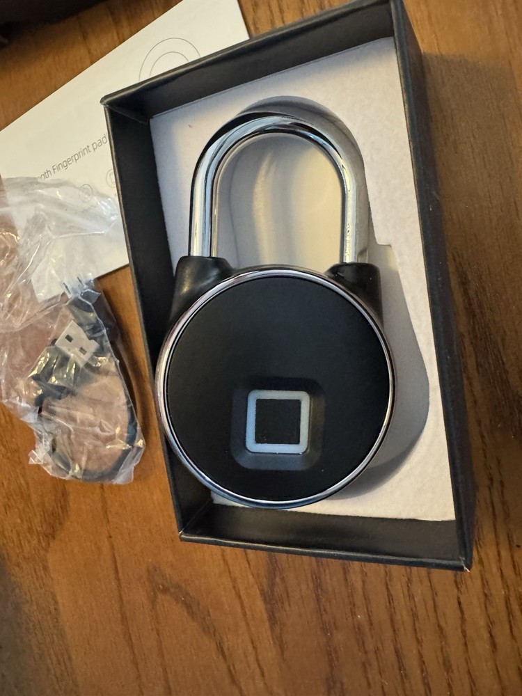 fingerprint lock padlock