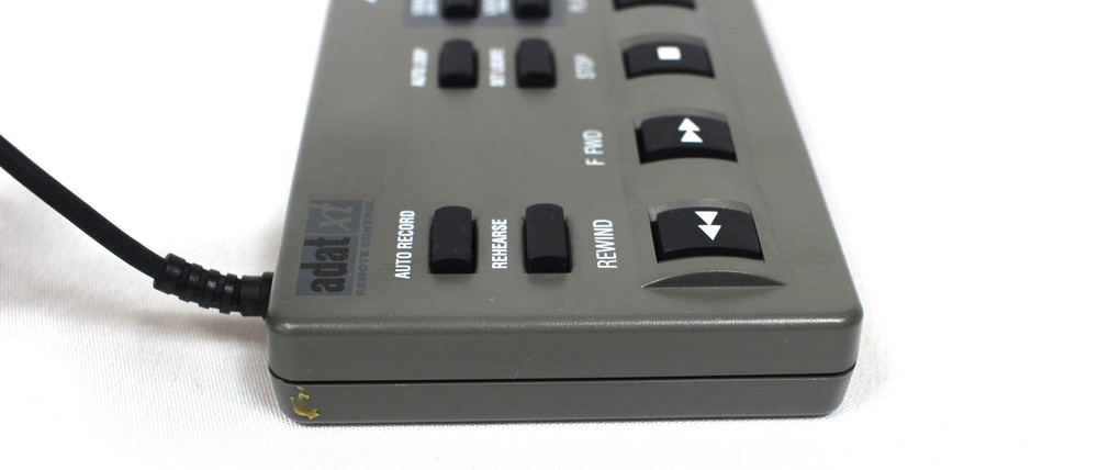 ALESIS ADAT WIRED REMOTE CONTROL GOOD PHYSICAL CONDITION.