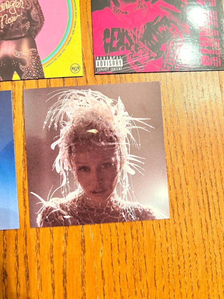 Miley Cyrus fridge magnets