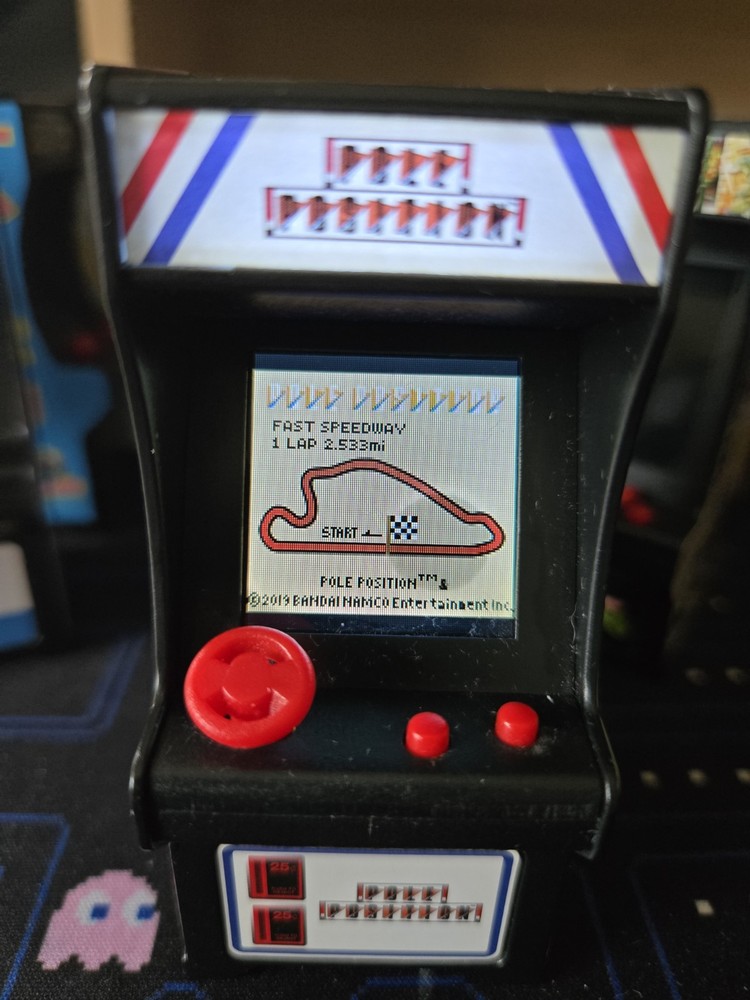 Super Impulse Playable Tiny Arcade Pole Position Arcade Cabinet Keychain